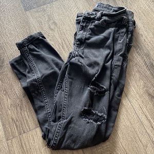 Black ripped hollister jeans